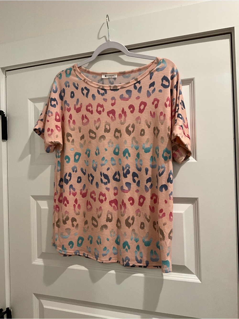 Women’s BomBom Leopard Crew Neck Short Sleeve Tee in Light Pink